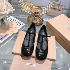 Miu Miu flat shoes